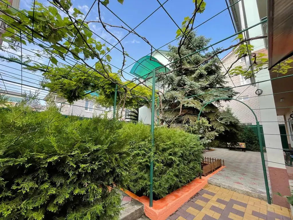Анапа: Гостевой дом Элис