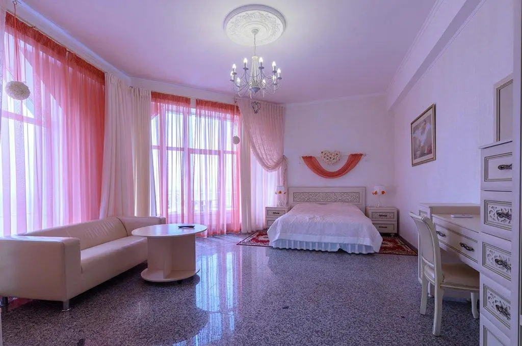 Широкая Балка: GK METROKLUB Hotel