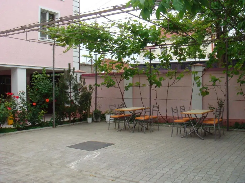 Анапа: Гостевой Дом Фламинго