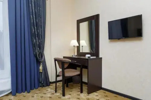 Благовещенская: Hotel Arlekino