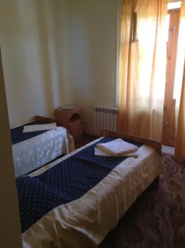 Domik U Dedushki Guest House — фото 1