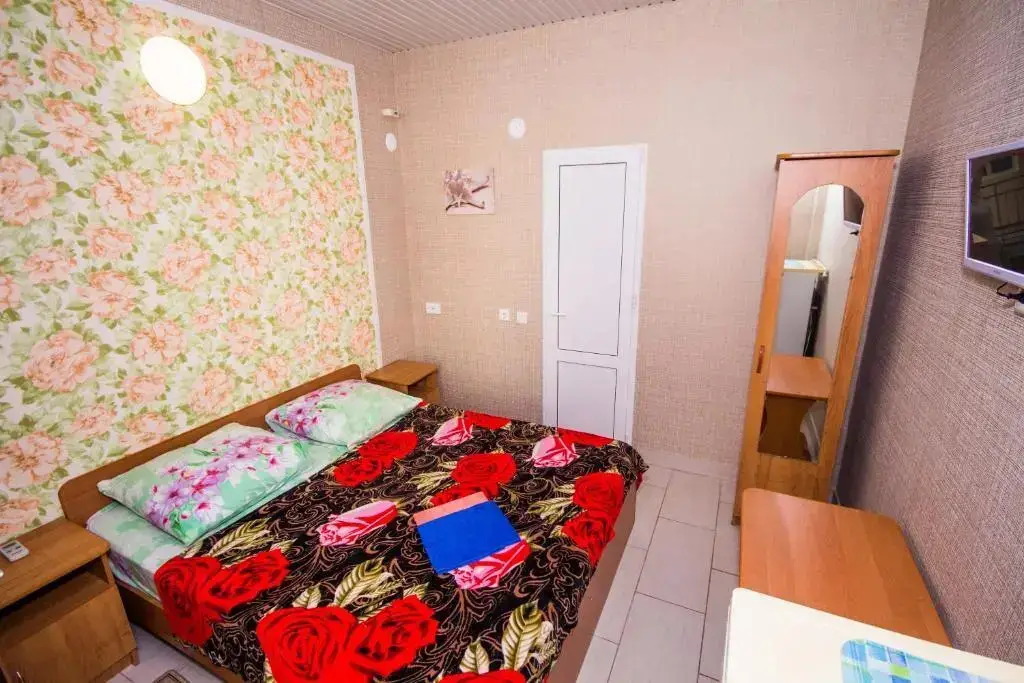 Витязево: Guest House Vodoley