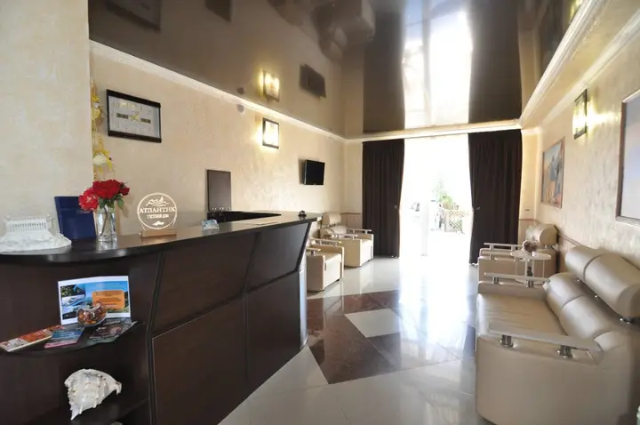 Анапа: Hotel Atlantik