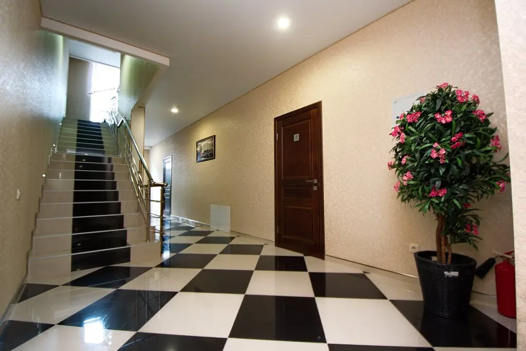 Геленджик: Меблированные комнаты  Rich House