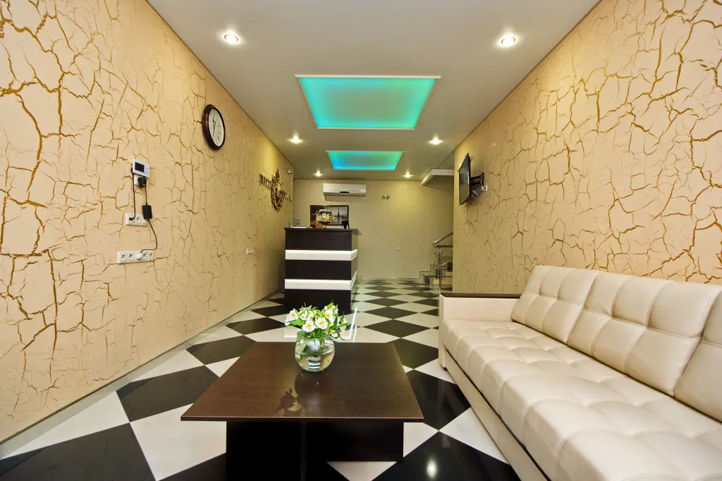 Геленджик: Меблированные комнаты  Rich House