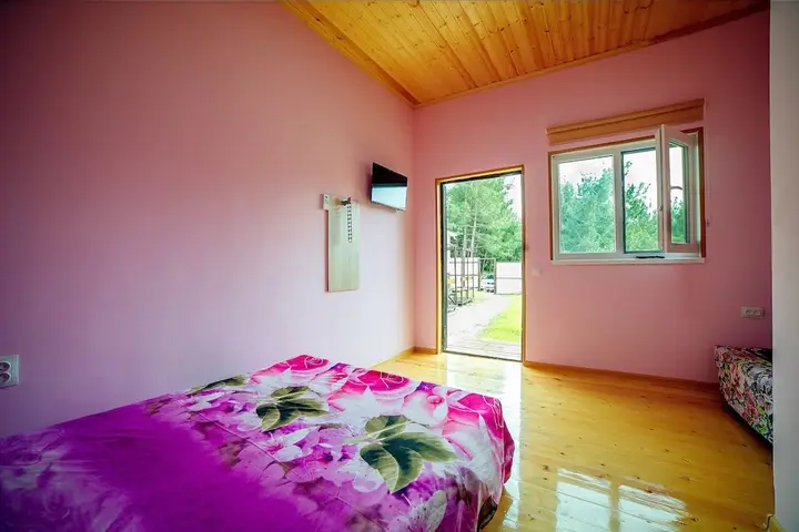 Геленджик: Green open spaces