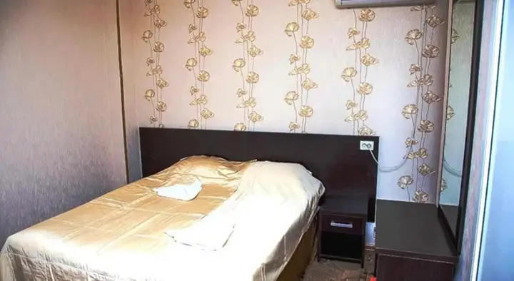 Анапа: Guest house Alexandr
