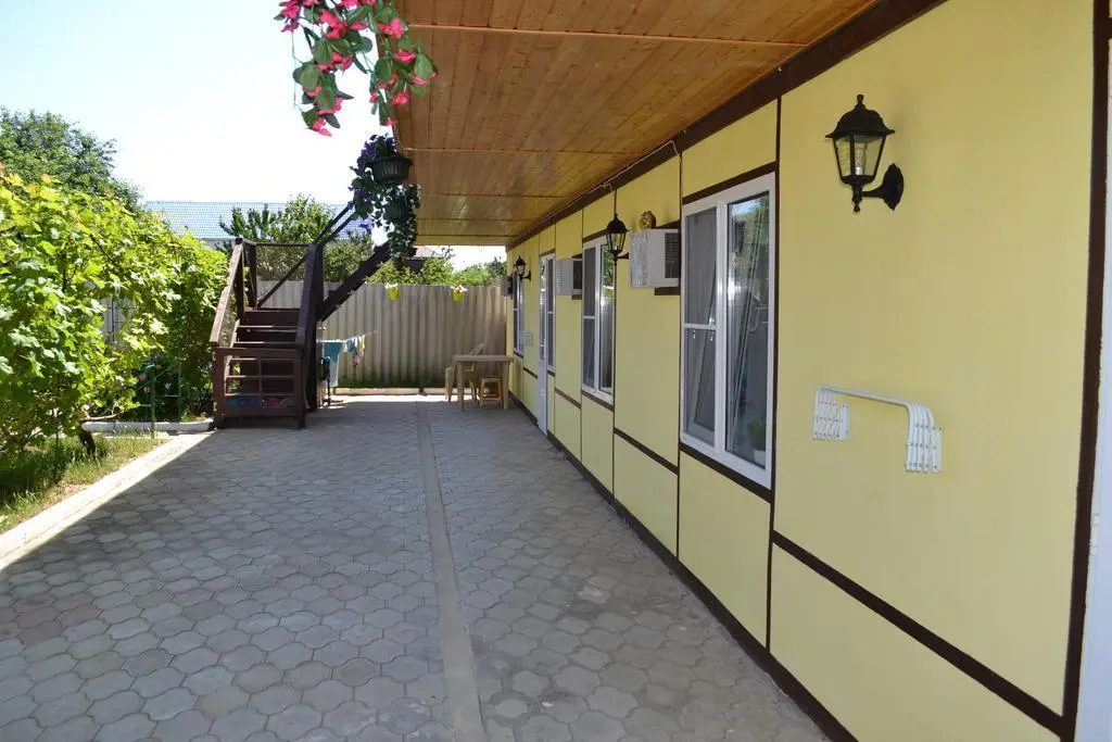 Благовещенская: Guest House Bavaria
