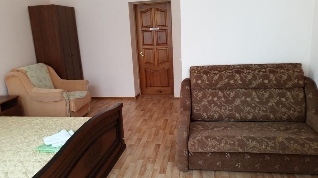 Благовещенская: Guest house Bugaz