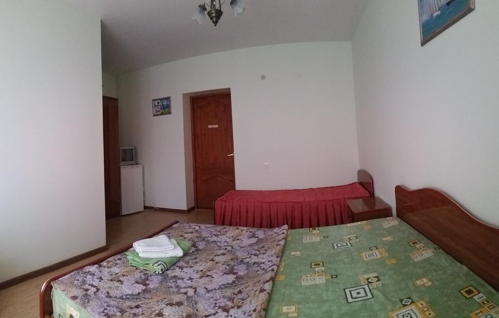 Благовещенская: Guest house Bugaz