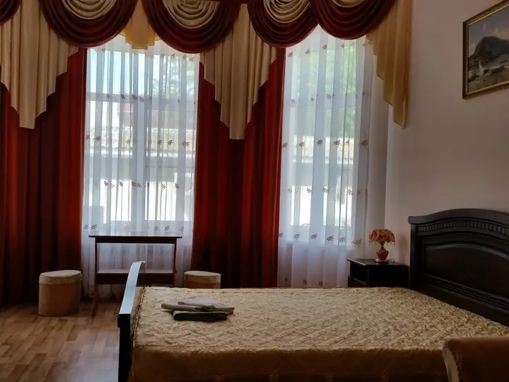 Благовещенская: Guest house Bugaz