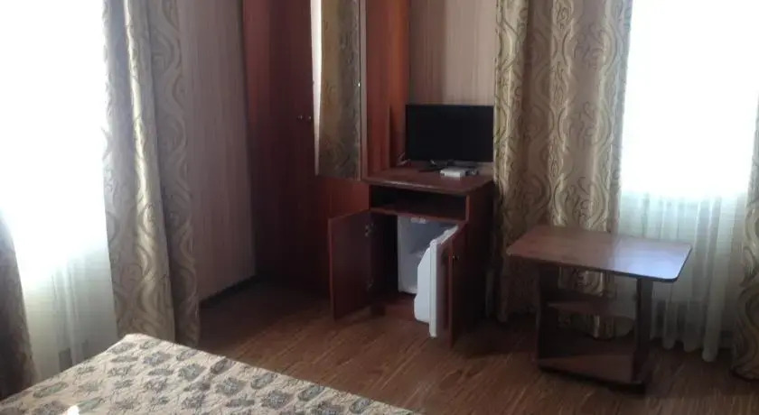 Витязево: Guest House Darina