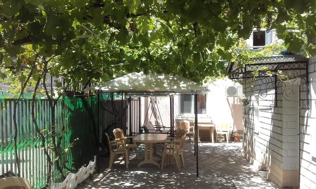 Анапа: Guest House