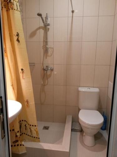 Кабардинка: Guest House Dinastiia