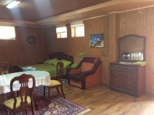Южная Озереевка: Guest House Domik U Morya