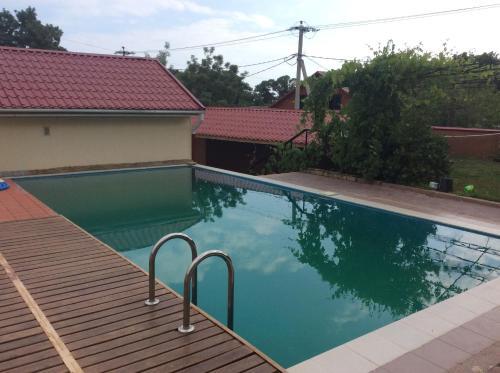Южная Озереевка: Guest House Domik U Morya