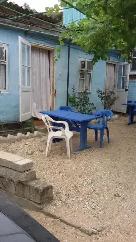 Голубицкая: Guest house Dva Delfina