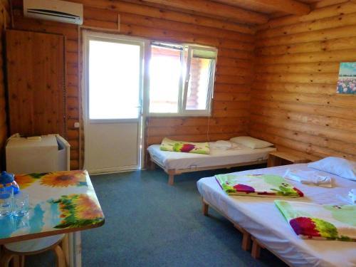 Анапа: Guest House Ecohouse Belye Rosy