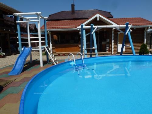 Анапа: Guest House Ecohouse Belye Rosy