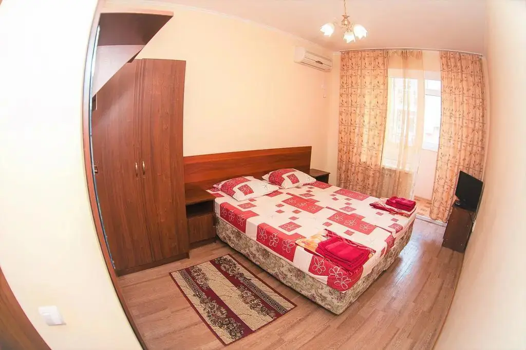 Анапа: Guest house on Krymskaya