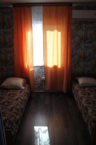 Благовещенская: Guest House Elena