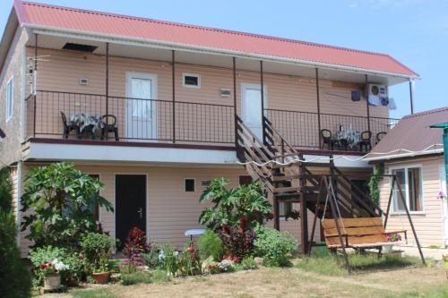 Благовещенская: Guest House Elena