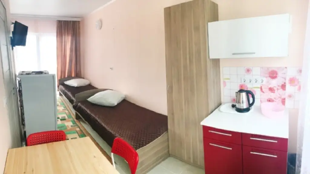 Голубицкая: Guest House Leto