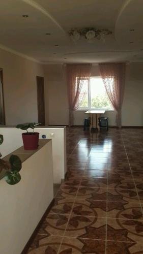 Витязево: Guest House Beliy Dom