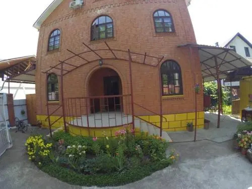 Архипо-Осиповка: Guest House Kashtan