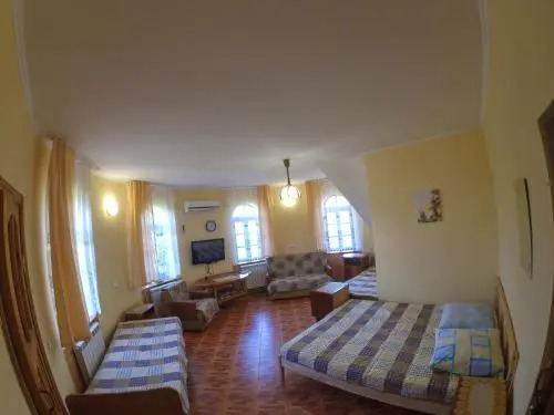 Архипо-Осиповка: Guest House Kashtan