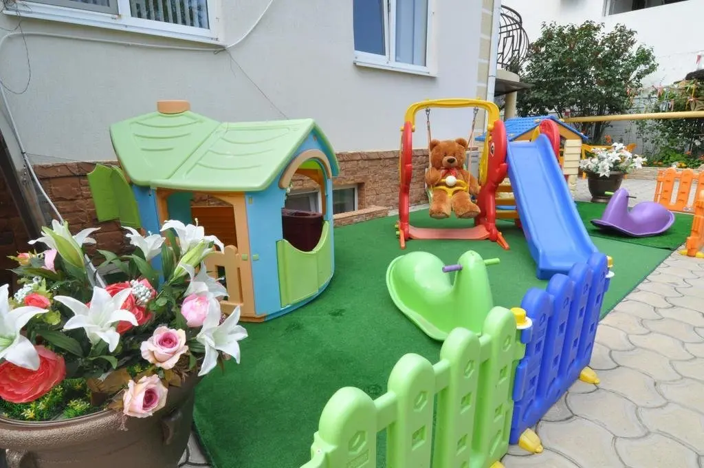 Анапа: Guest house Larisa