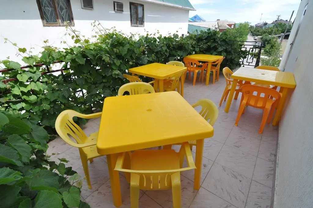 Анапа: Guest house Larisa