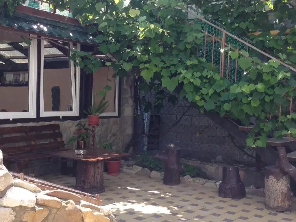 Геленджик: Guest House Na Chernigovskoy