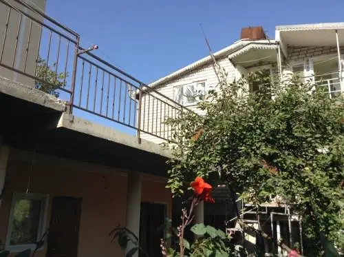Геленджик: Guest House na Sevastopolskoy 18