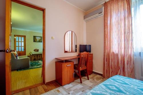 Геленджик: Guest House Oksana i Kompania
