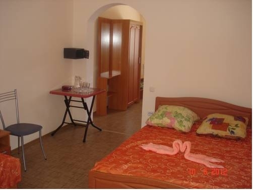 Анапа: Guest House Olimp