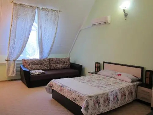 Анапа: Guest House on Gagarina 135