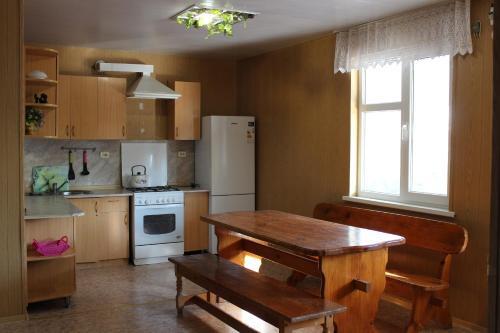 Анапа: Guest house on Krimskay