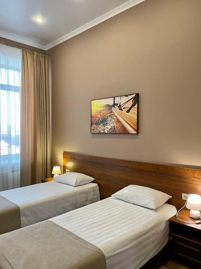 Златоуст: Hotel Nikolskiy