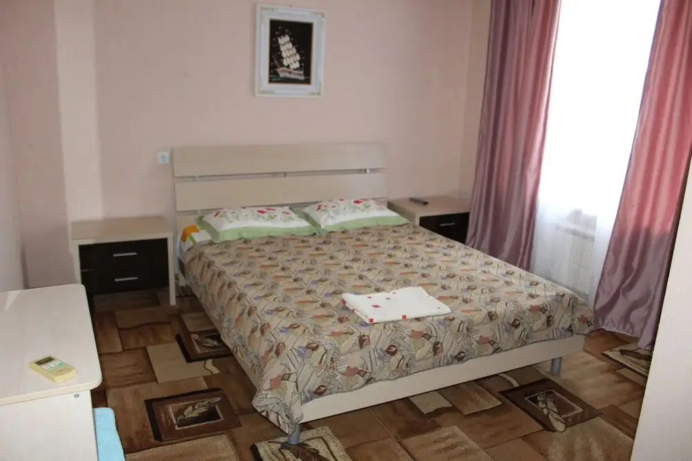 Геленджик: Guest house On Mayachnaya 15