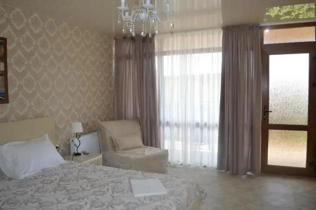 Архипо-Осиповка: Guest house on Mikhailovskii