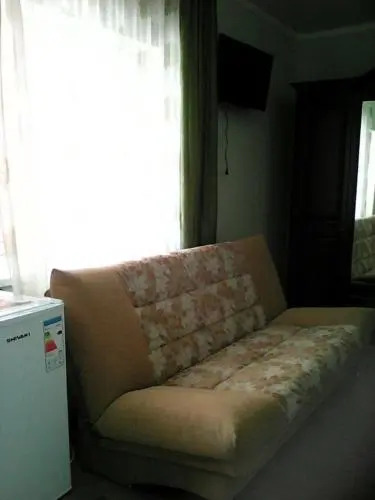 Анапа: Guest House on Samburova 77