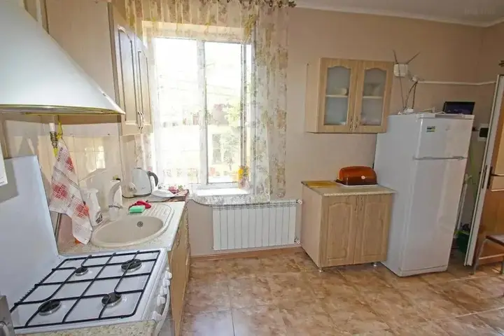 Анапа: Guest House on Turgeneva 172a