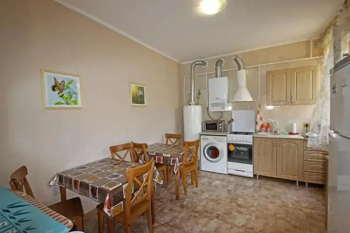 Анапа: Guest House on Turgeneva 172a