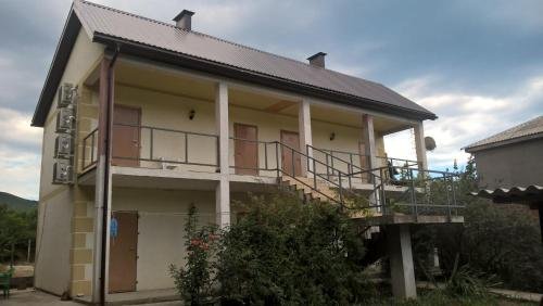 Южная Озереевка: Guest House on Zarechnaya 9