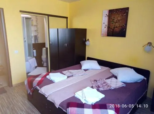 Ейск: Guest House Pervomayskaya 126
