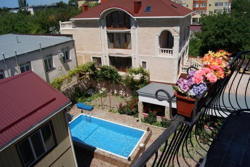 Анапа: Guest House Romanovykh Victoria