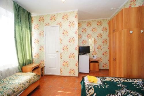 Анапа: Guest House Tatyana on Lenina 28