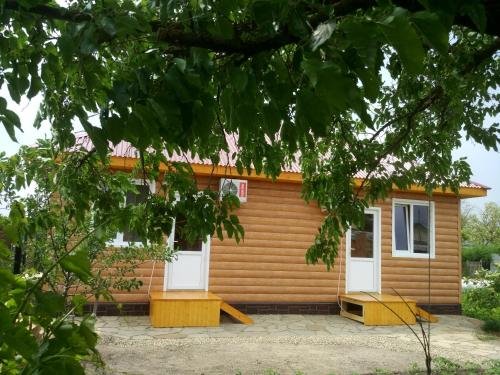 Должанская: Guest house U Petrovicha