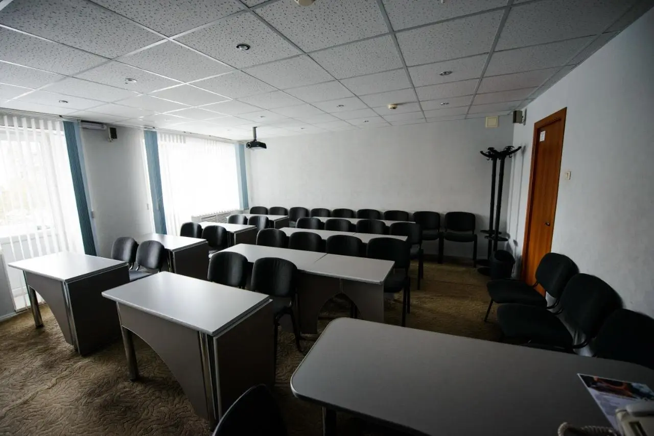 Златоуст: Economy Hotel Taganay